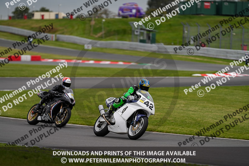 anglesey;brands hatch;cadwell park;croft;donington park;enduro digital images;event digital images;eventdigitalimages;mallory;no limits;oulton park;peter wileman photography;racing digital images;silverstone;snetterton;trackday digital images;trackday photos;vmcc banbury run;welsh 2 day enduro